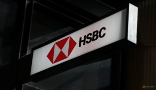 HSBC UK restores banking services after outage 