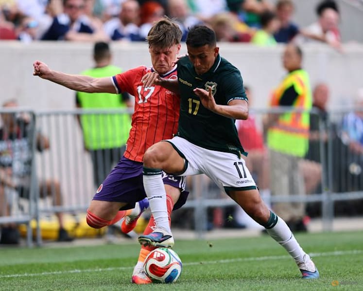 Barcelona duo left out of Spain squad with four changes from World Cup victory