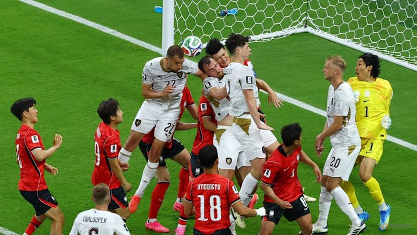 South Korea snatch 2-1 win over Czech Republic in World Cup opener