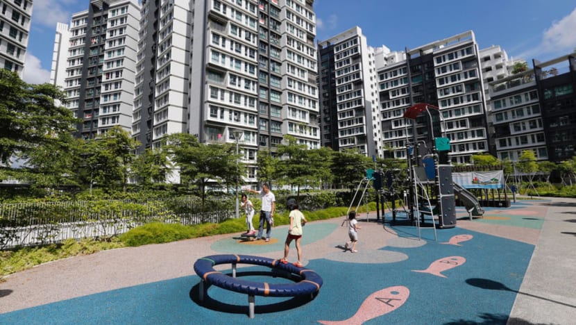 End ‘discrimination’ against single unwed parents; help those under 35 to get housing: MP Louis Ng