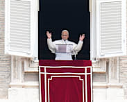 Pope Leo praises US history of welcoming immigrants at 250th anniversary