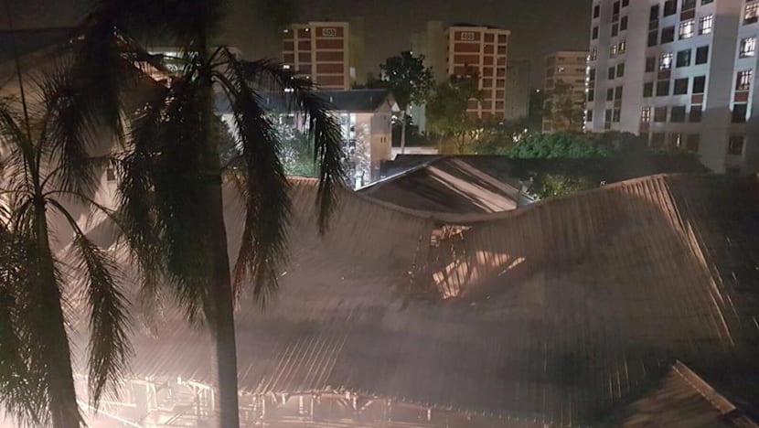 Fire guts Jurong West wet market, coffee shop
