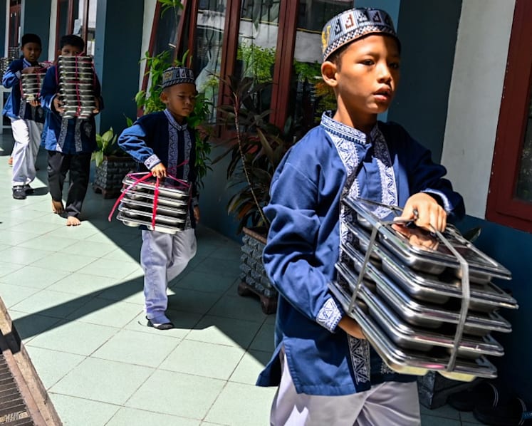 Indonesia free meal scheme major cause of food poisoning: Government