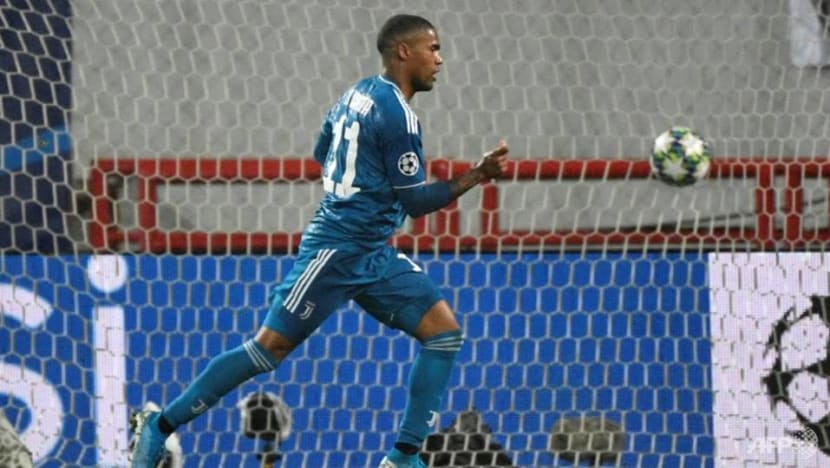 Football: Bayern signs Douglas Costa, Choupo-Moting to add depth