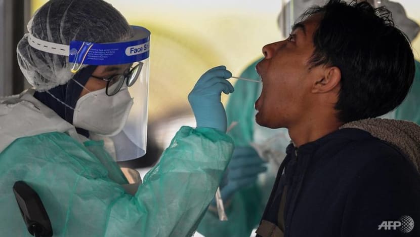 Malaysia reports 20,889 new COVID-19 cases, breaking record for 3rd straight day Malaysia reports 20,889 new COVID-19 cases, breaking record for 3rd straight day