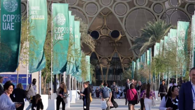 COP28修协议草案 未直接提及逐步淘汰化石燃料