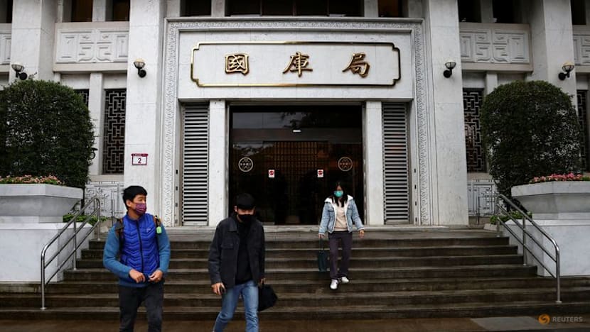 Taiwan central bank raises growth forecast, warns of tariff risks