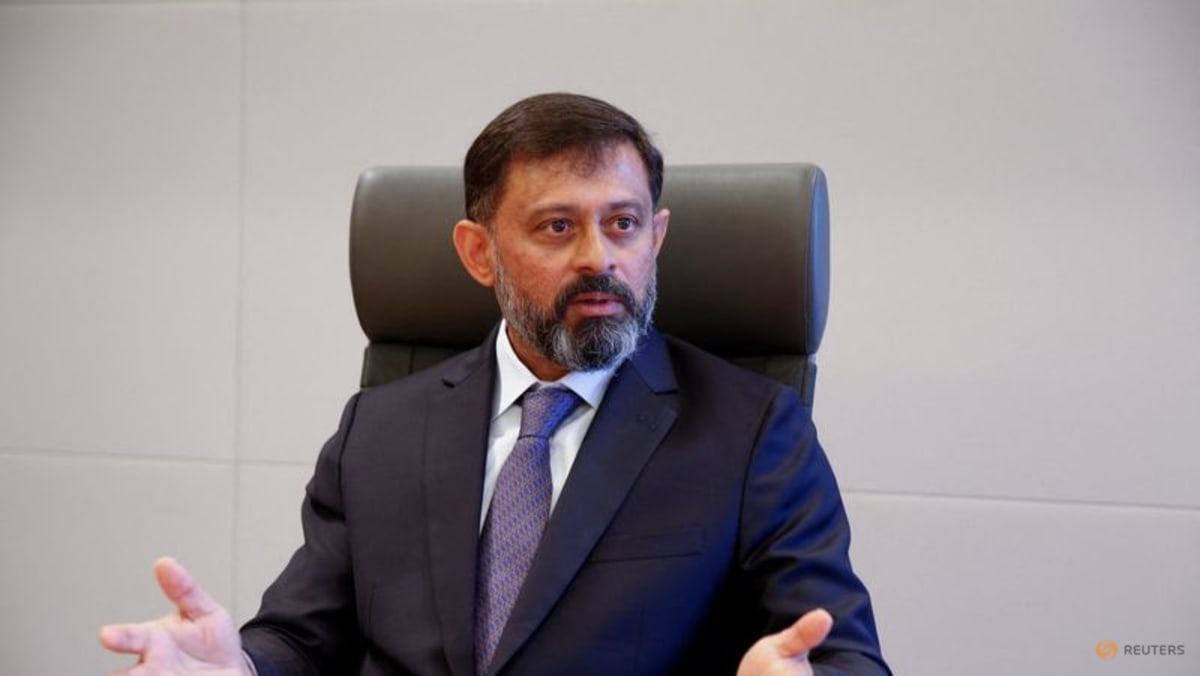 Nomura hires FX traders in Asia on bet high volatility to drive demand