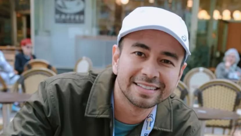 Indonesian celebrity with ‘questionable’ degree raises eyebrows with Chamber of Commerce and Industry role Indonesian celebrity with ‘questionable’ degree raises eyebrows with Chamber of Commerce and Industry role