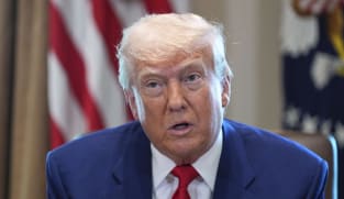 US economy unexpectedly shrinks in first quarter, Trump blames Biden