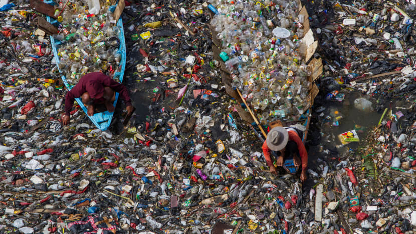 Fatwa terbaru MUI: Haram membuang sampah ke laut, sungai, dan danau
