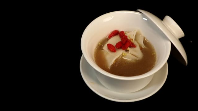 《三把刀3》食谱：鸡肉意大利馄饨