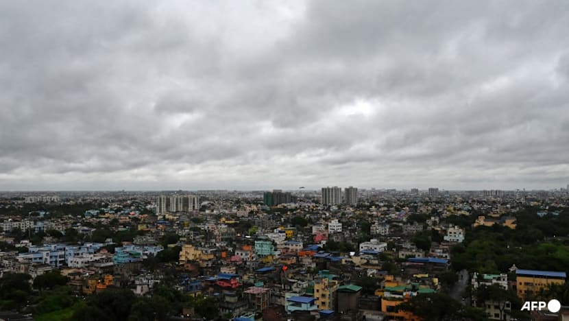 India arrests owner, manager after warehouse blaze kills 25