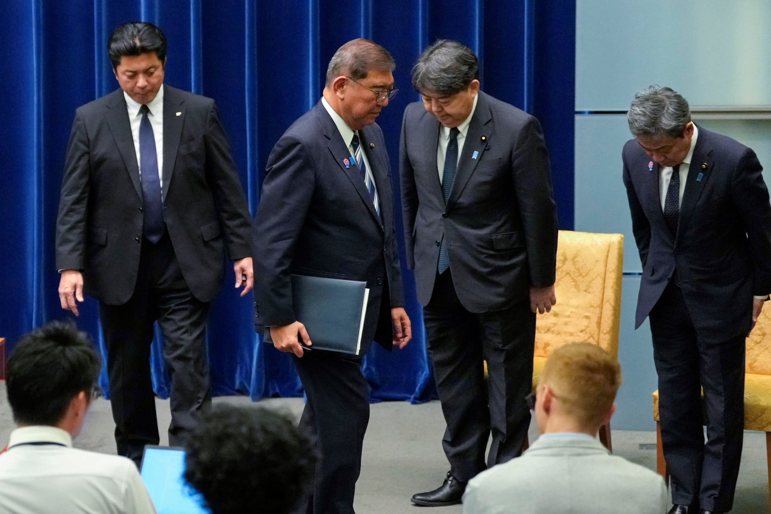 日本首相石破茂正式宣布辞职- 8world