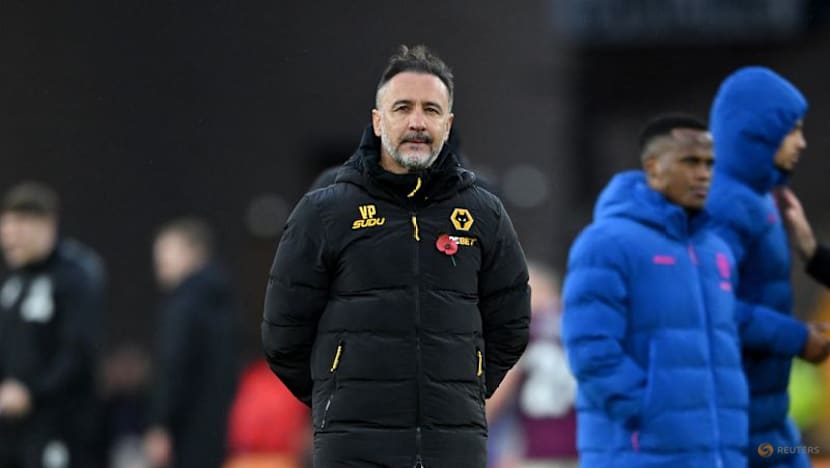 Wolves fans change their tune as Pereira calls for unity