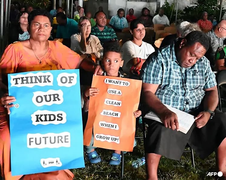 Fiji rejects Australian billionaire's 'Pacific ashtray' plan to ship, burn waste