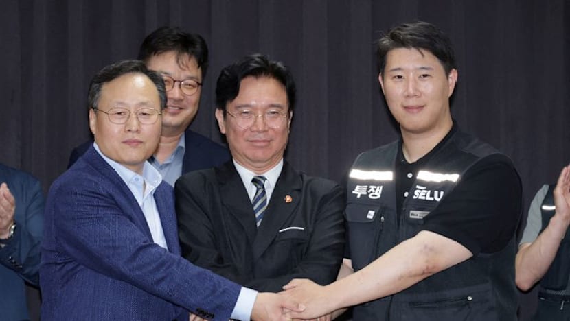 Samsung's unionised workers in South Korea approve pay deal