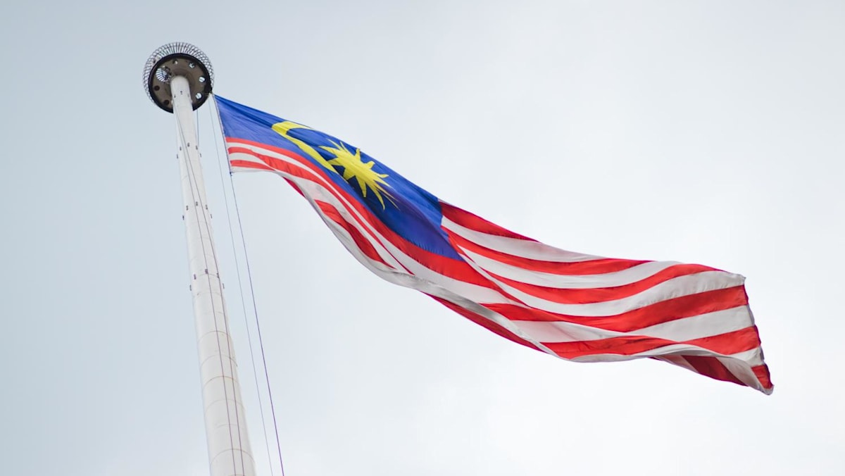 Malaysia detains former army chief in military contract bribery probe Malaysia detains former army chief in military contract bribery probe