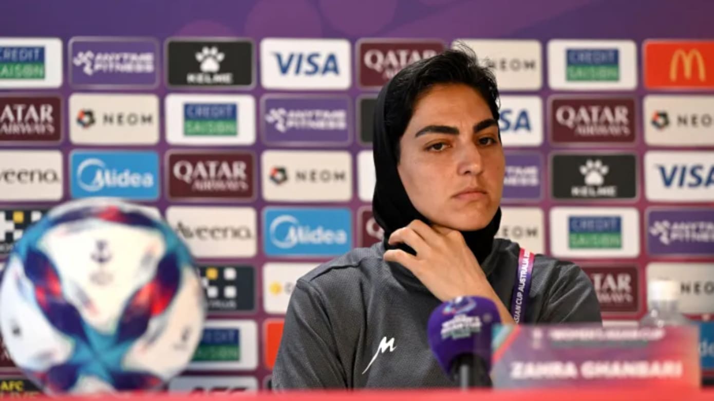 伊朗女足队长甘巴里撤回澳洲庇护申请