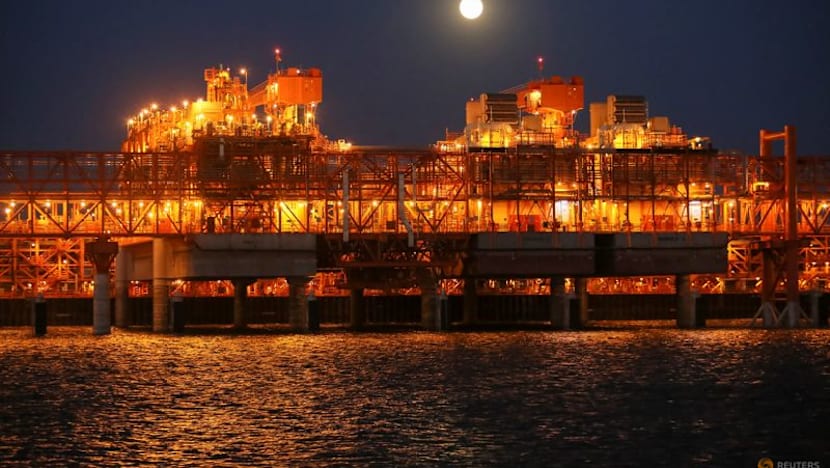 Oil rises on intensifying US-Iran hostilities and threat of Red Sea closure