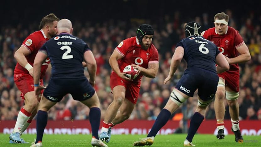 Late Turner try earns Scotland 26-23 comeback win in Wales