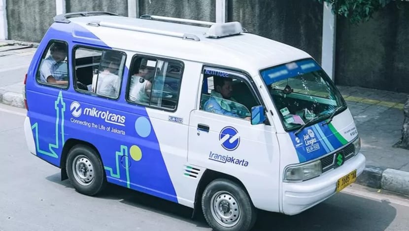 100 angkot tua Jakarta akan diganti Mikrotrans listrik, sopir ugal-ugalan dievaluasi
