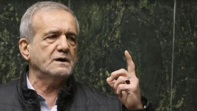 伊朗总统批美国实施海上封锁 无助达标反加剧动荡