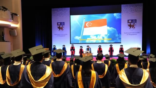 本地大学毕业生起薪显著提高 但也有人说高薪“还是梦”