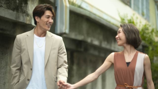 因戏结缘　龙语申、何依霈结婚了！