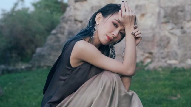 “耳石脱落”根治无望　戴佩妮一度只能坐着睡