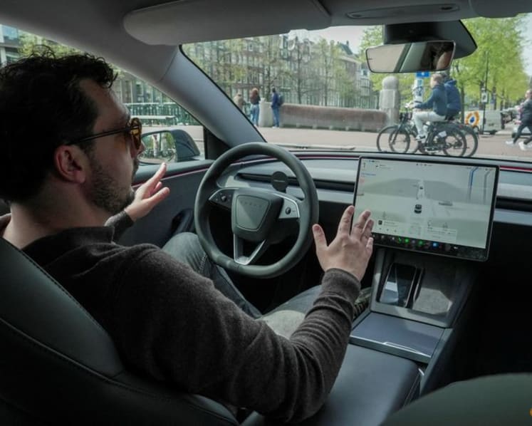 Pressured by Tesla, European regulators keep 'Full Self-Driving' safety data secret