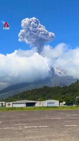 Philippines raises alert as Mayon Volcano erupts