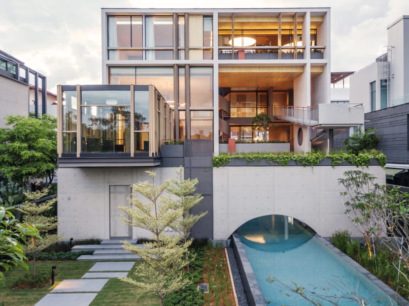 A Singapore home with zigzagging ramps and a cosy greenhouse A Singapore home with zigzagging ramps and a cosy greenhouse