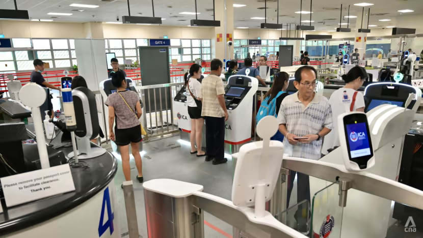 Travellers should not wear items related to Israel-Hamas conflict, says ICA in traffic advisory for land checkpoints