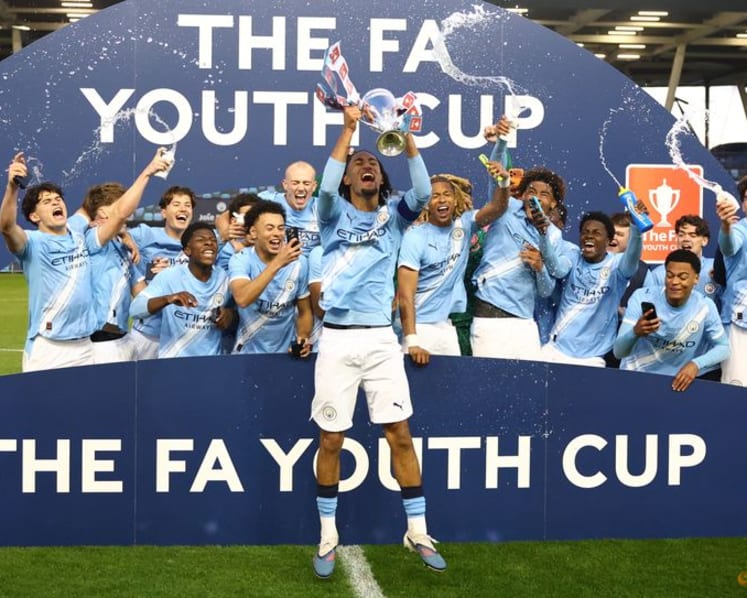 Late Heskey strike spurs Manchester City to victory in FA Youth Cup