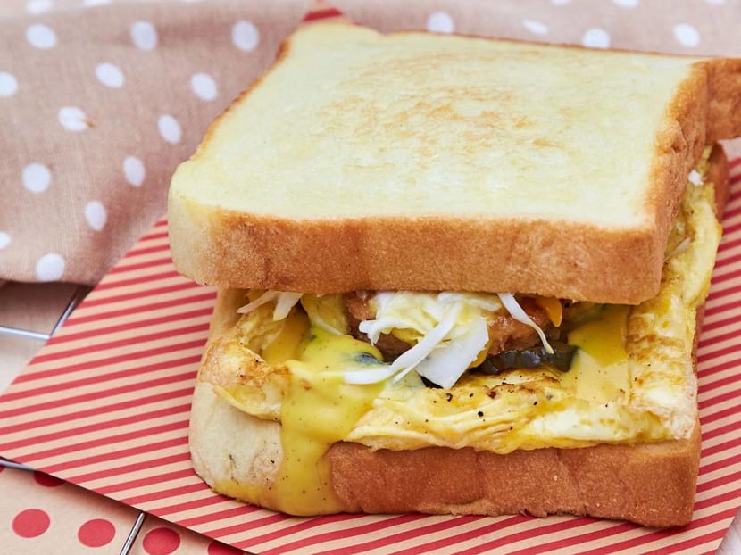 Two-Hour-Long Queue At Korean Sandwich Joint Isaac Toast In Singapore Has Now Dwindled To 30 Minutes