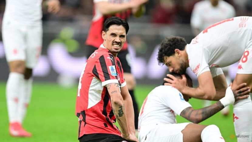 Milan snatch 2-2 draw against Fiorentina as form slump continues