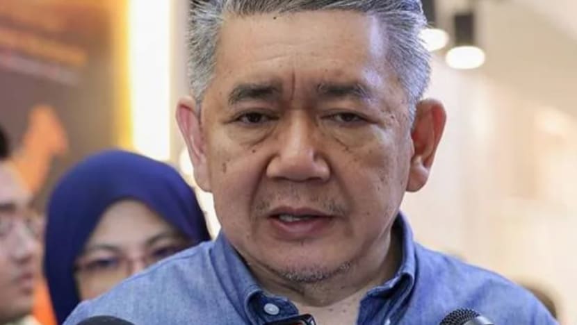 Menteri Perdagangan Dalam Negeri M'sia alami pendarahan otak, jalani pembedahan di hospital Alor Setar Menteri Perdagangan Dalam Negeri M'sia alami pendarahan otak, jalani pembedahan di hospital Alor Setar