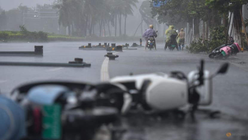 Typhoon Matmo hits southern China during peak holiday season