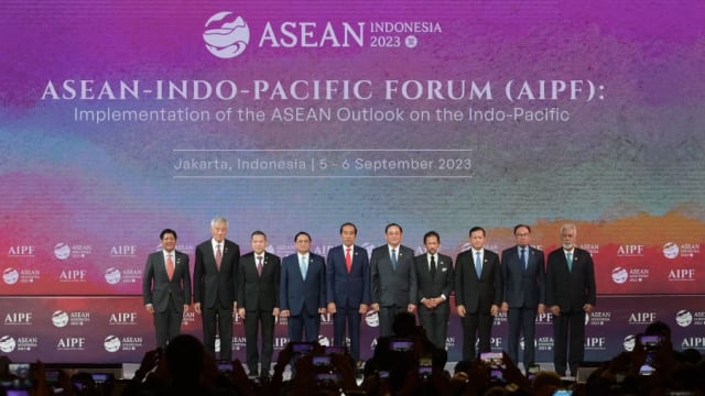 亚细安各国领导谴责缅甸军政府暴力和袭击平民事件