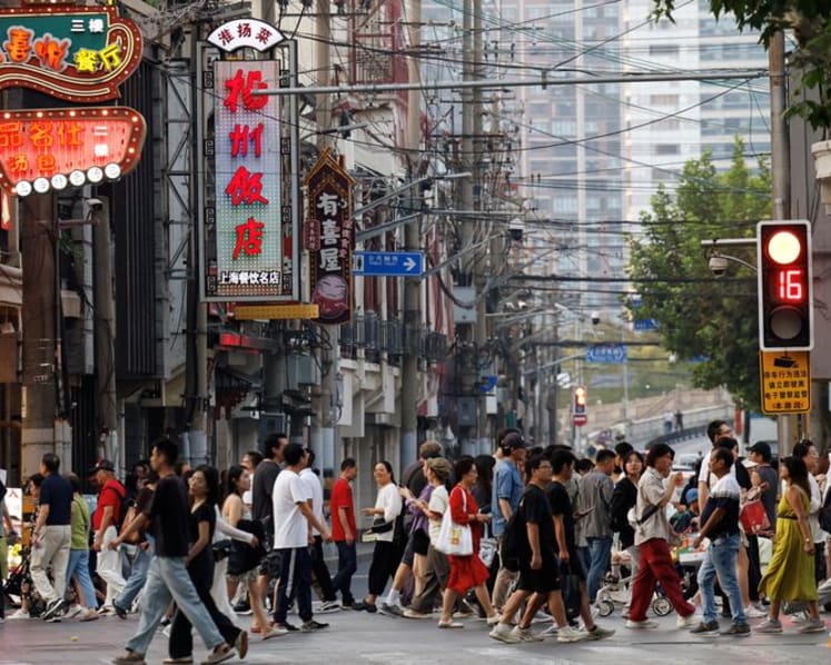 China offers interest subsidies for loans to boost consumption