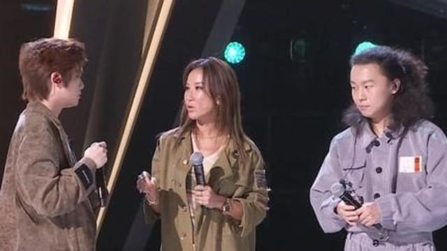 李玟护《中国好声音》2学员未出声　被网友骂翻       