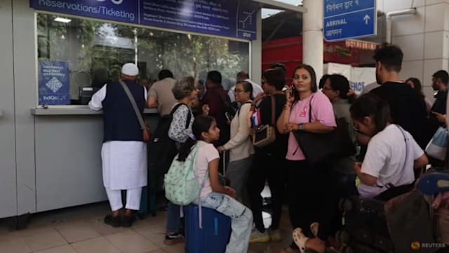 印度靛蓝航空连续四天航班大混乱 取消约500趟航班