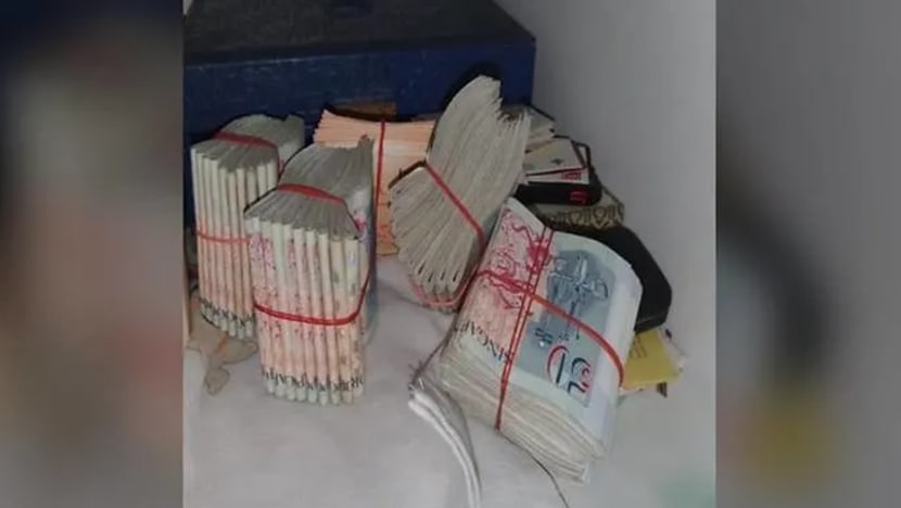 Wang tunai S$170,000 dirampas; 7 diberkas dalam serbuan judi online