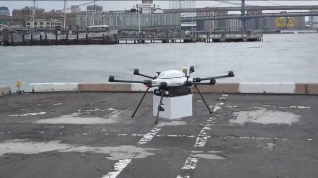 纽约与新泽西港务局试行无人机送货 提升港口物流效率