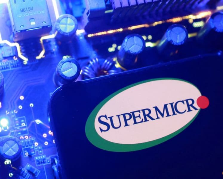 Super Micro forecasts upbeat annual revenue on AI boom