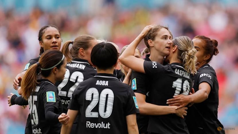 Manchester City thrash Brighton 4-0 to win women's FA Cup