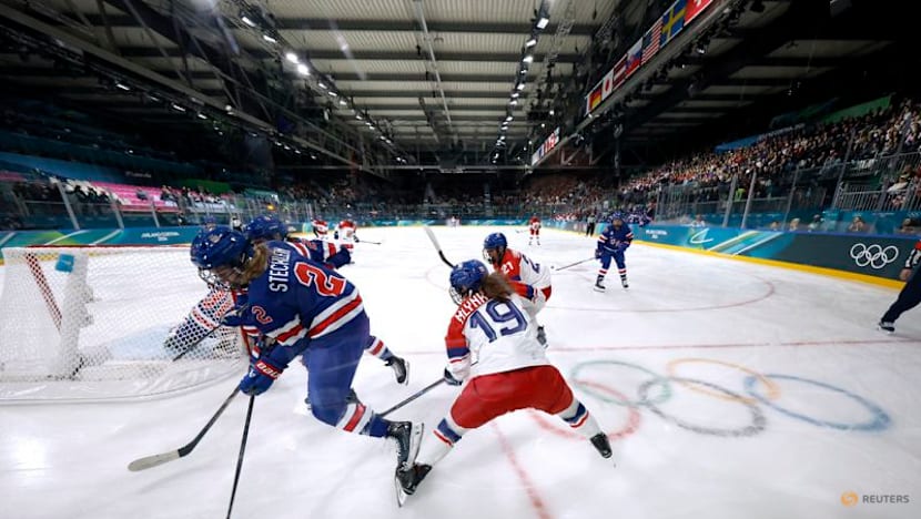 Ice hockey-US power past Czech defence in Milano Cortina opener