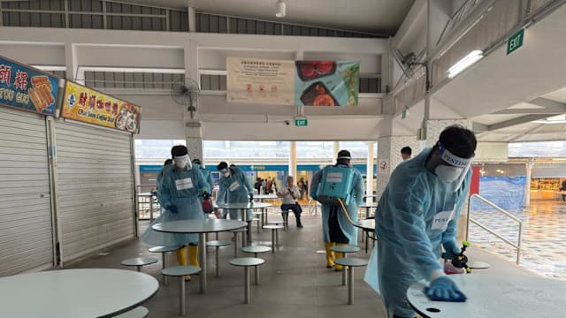 勿洛北216座熟食中心加强深度清洁 唐振辉：要居民亲眼看到彻底清洁