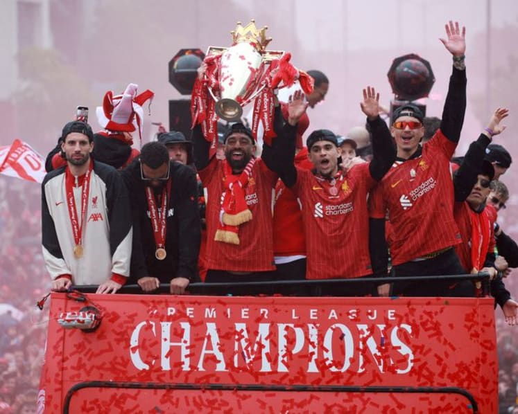 Salah slams fan 'disrespect' to ex-Liverpool forwards Nunez and Diaz
